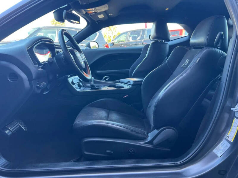 2017 Dodge Challenger