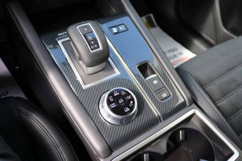 2025 Mitsubishi Outlander PHEV SE