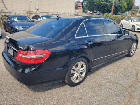 2010 Mercedes-Benz E-Class