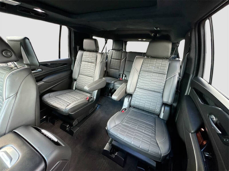 2024 Cadillac Escalade-V ESV