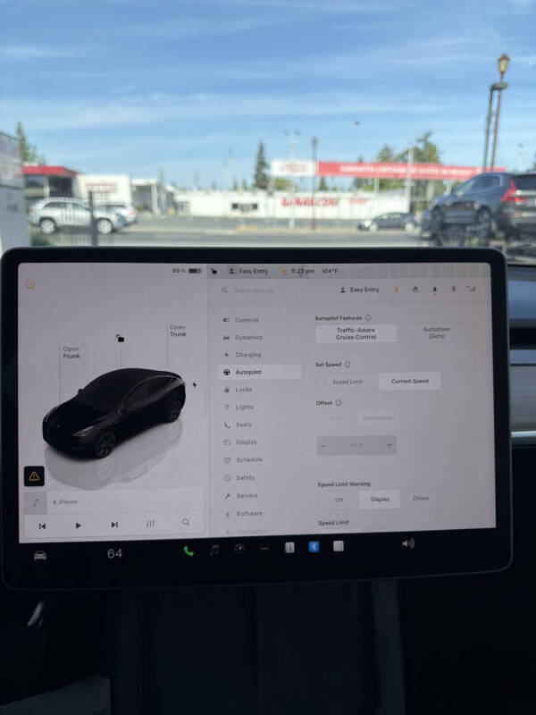 2025 Tesla Model Y Long Range