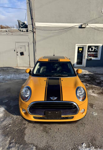 2016 MINI Hardtop 4 Door Cooper