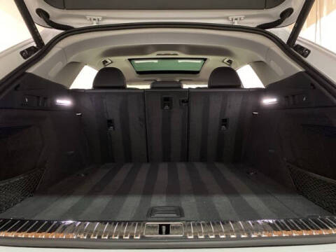 2024 Audi Q8 e-tron quattro Premium Plus