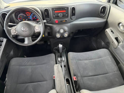 2010 Nissan cube