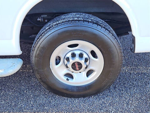 2024 GMC Savana 2500