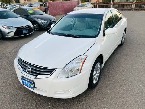 2010 Nissan Altima for sale at C. H. Auto Sales in Citrus Heights CA