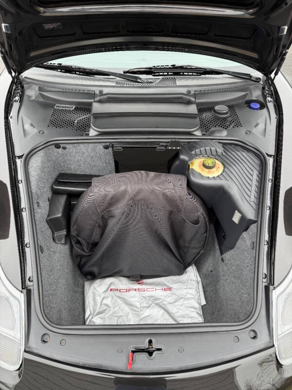 2000 Porsche 911 Carrera