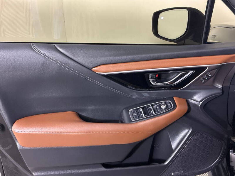 2023 Subaru Outback Touring XT