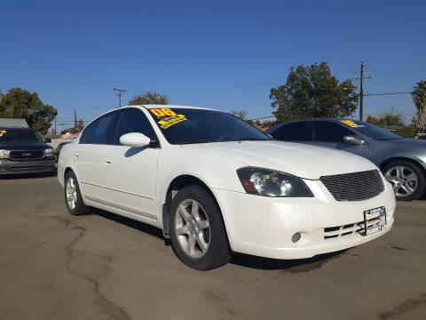 2006 Nissan Altima for sale at COMMUNITY AUTO in Fresno CA