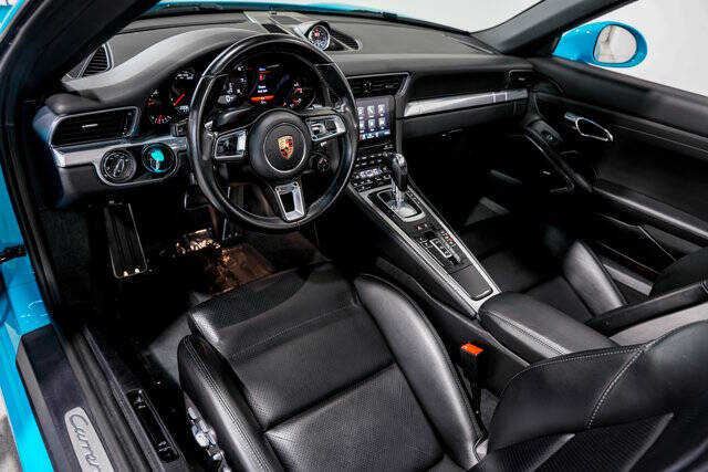 2018 Porsche 911 Carrera 4S