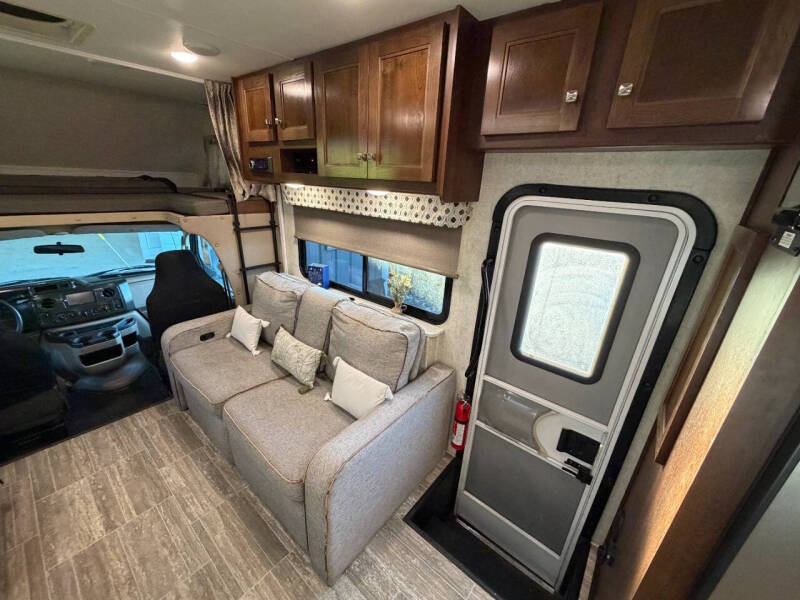 2019 Forest River Forester 3041DS