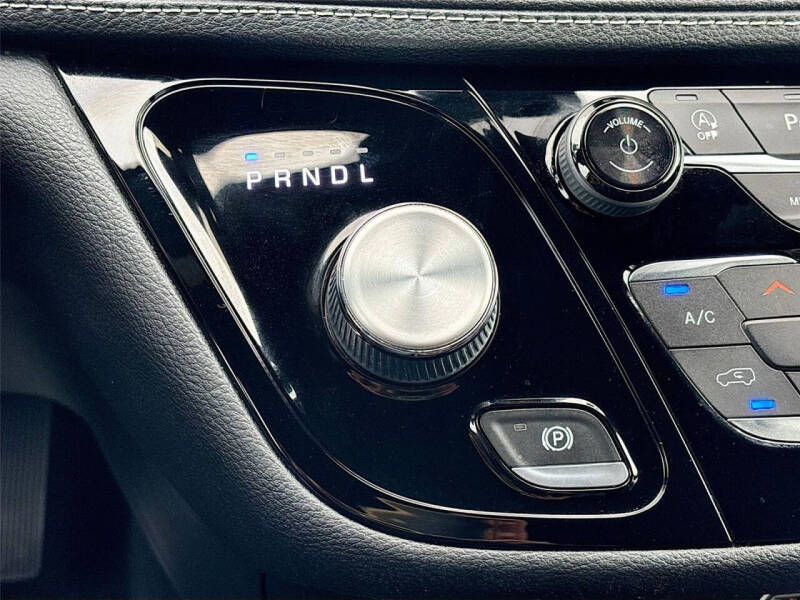 2021 Chrysler Pacifica Touring