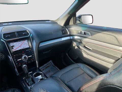 2016 Ford Explorer Sport