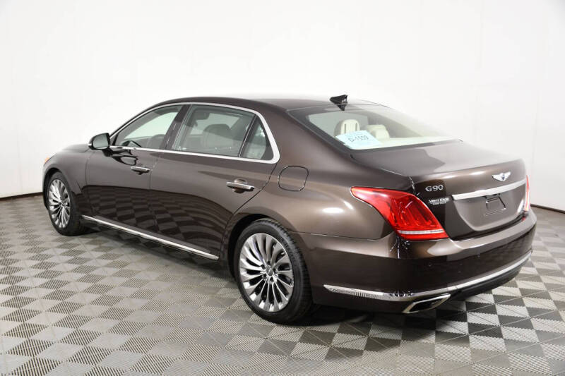 2019 Genesis G90