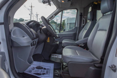 2017 Ford Transit