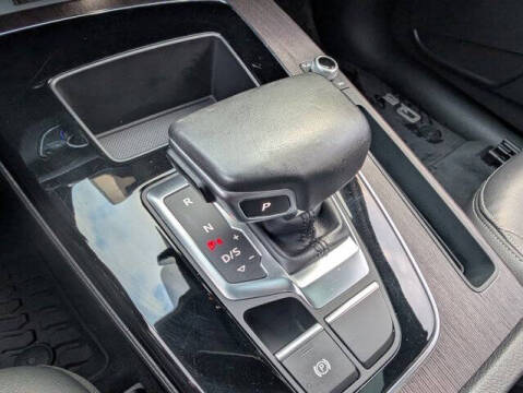 2021 Audi Q5 quattro Premium 45 TFSI