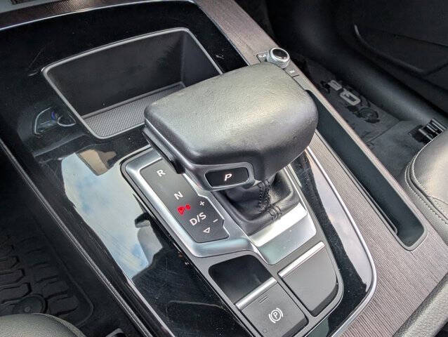 2021 Audi Q5 quattro Premium 45 TFSI