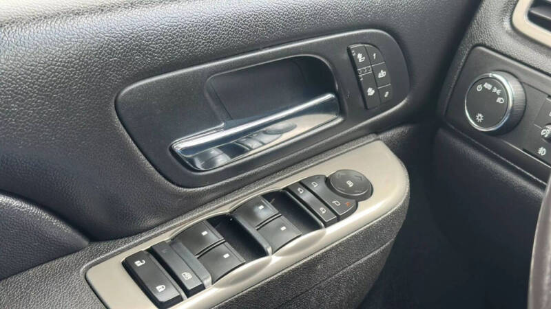 2011 Chevrolet Avalanche LT