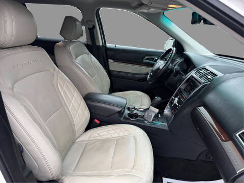 2016 Ford Explorer Platinum