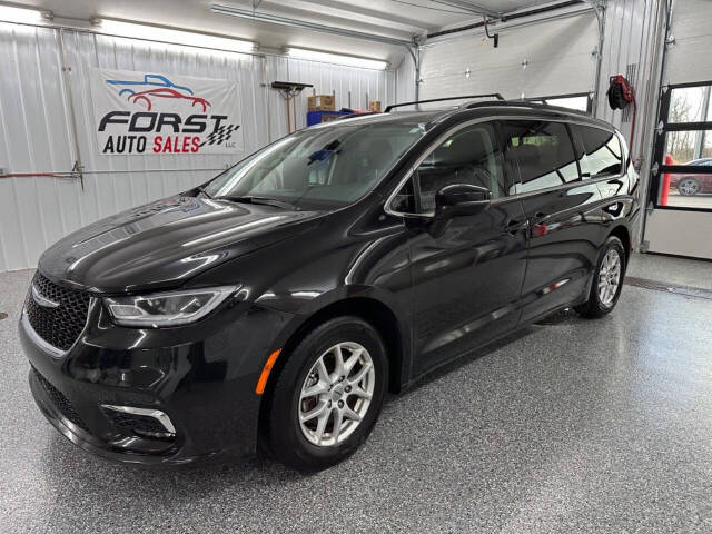 2022 Chrysler Pacifica for sale at Forst Auto Sales LLC in Marshfield, WI