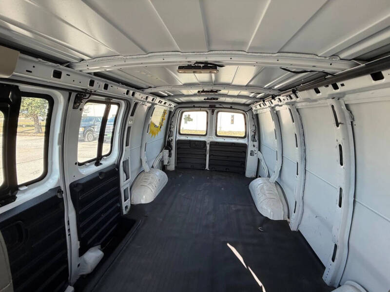 2019 Chevrolet Express 2500