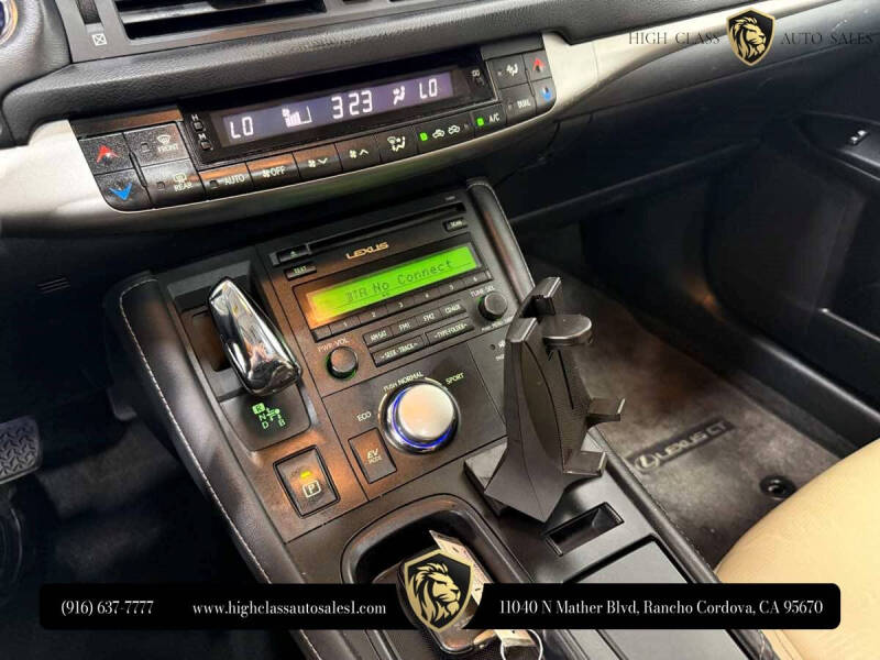 2011 Lexus CT 200h Premium