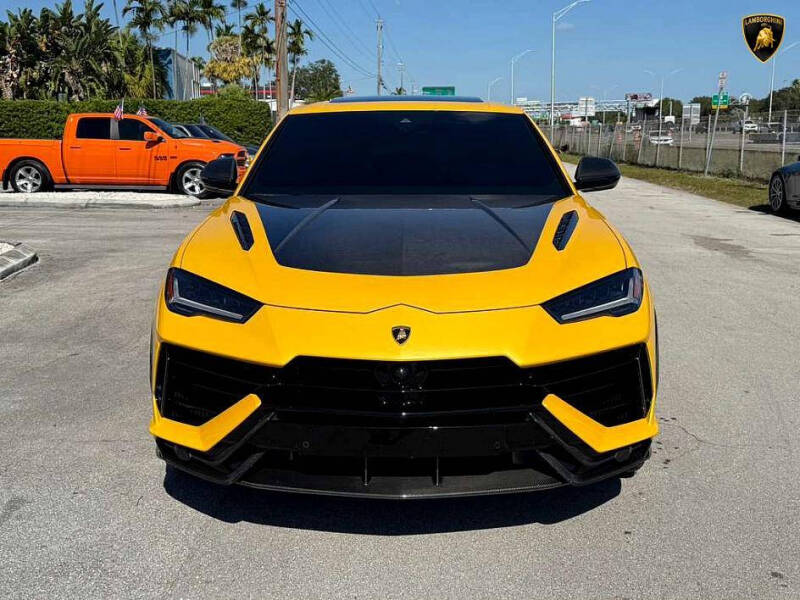 2024 Lamborghini Urus Performante