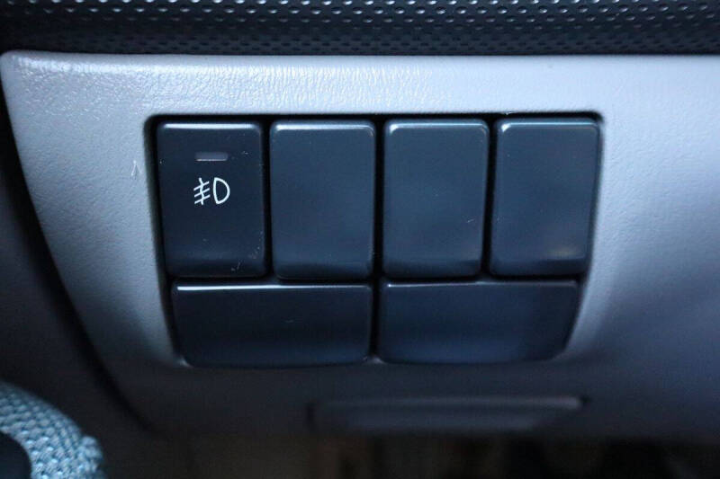 2005 Subaru Forester X