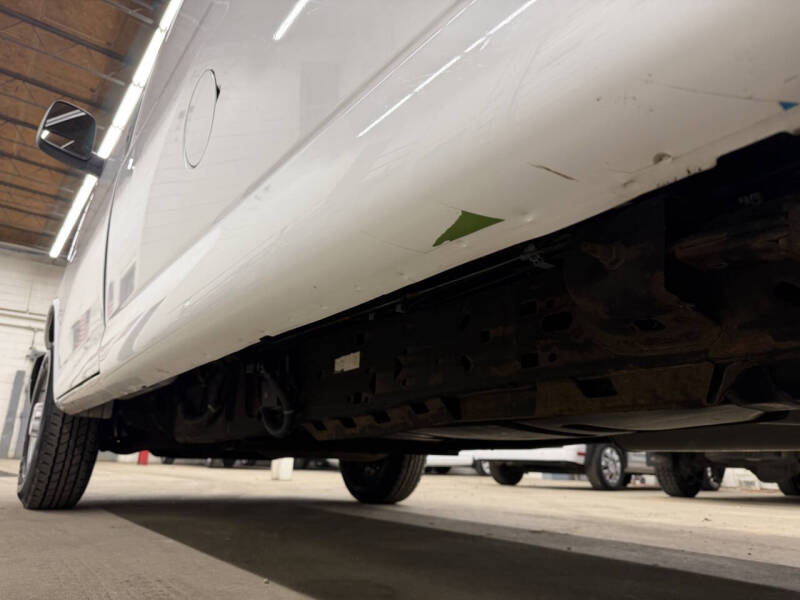 2019 GMC Savana 2500