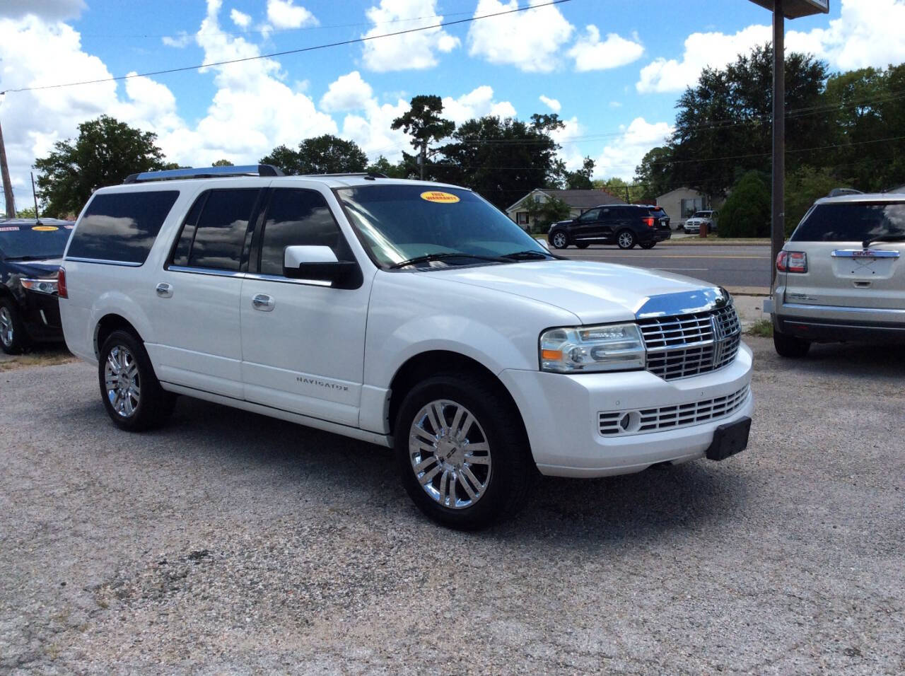 2010 Lincoln Navigator L for sale at SPRINGTIME MOTORS in Huntsville, TX