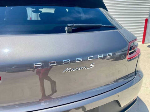 2015 Porsche Macan S