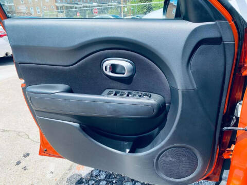 2019 Kia Soul +