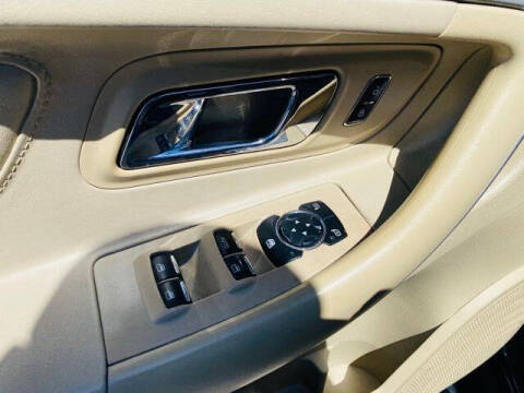 2015 Ford Taurus SEL