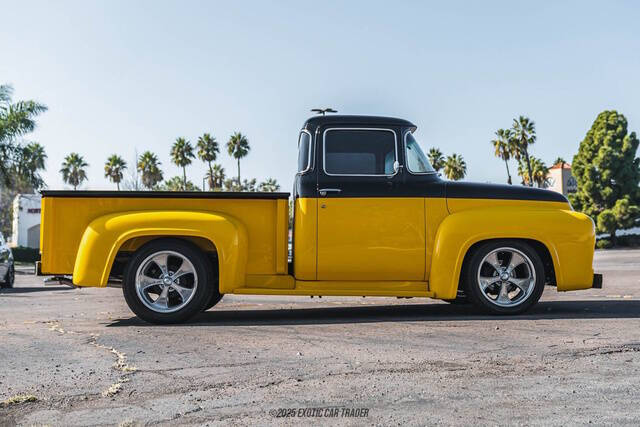1956 Ford F-100