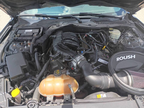 2016 Ford Mustang V6