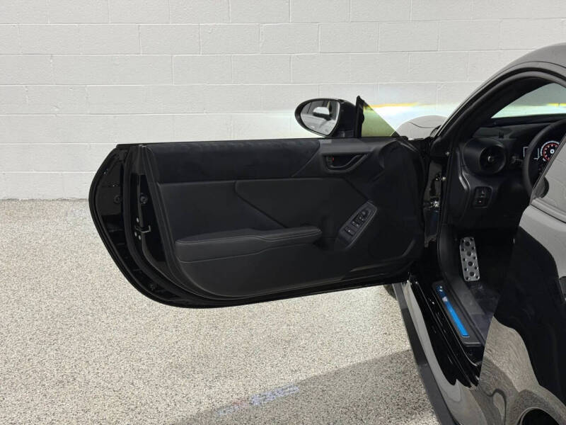 2024 Toyota GR86 Premium