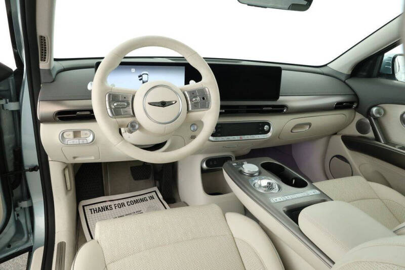 2025 Genesis GV60 Advanced