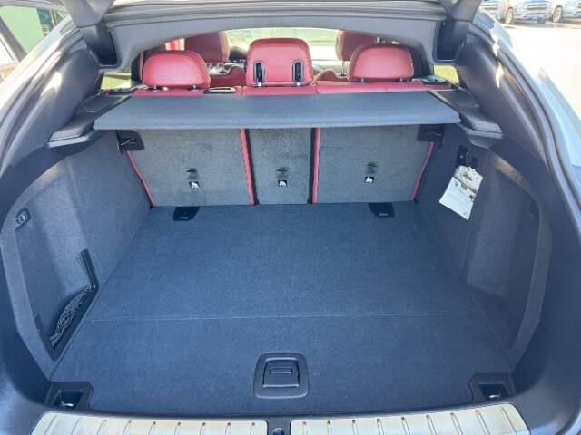 2024 BMW X4 xDrive30i