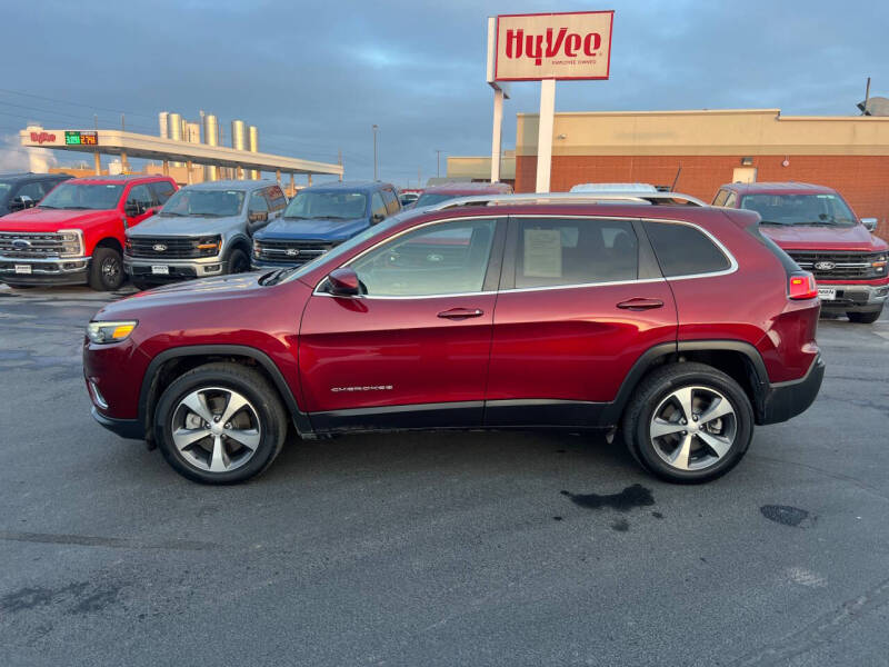 2020 Jeep Cherokee for sale at Jensen's Dealerships in Sioux City IA