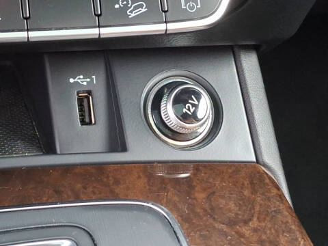 2019 Audi Q5 quattro Premium Plus 45 TFSI