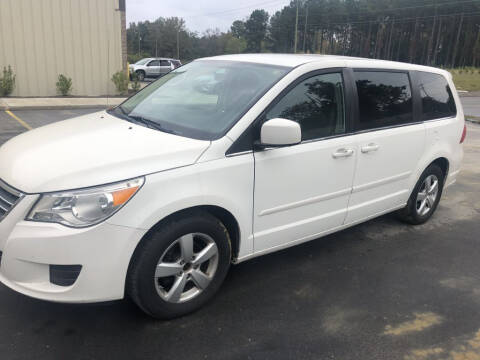 2009 Volkswagen Routan for sale at Super Auto in Fuquay Varina NC