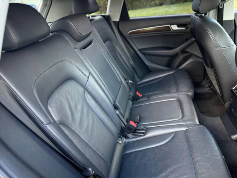 2013 Audi Q5 2.0T quattro Premium