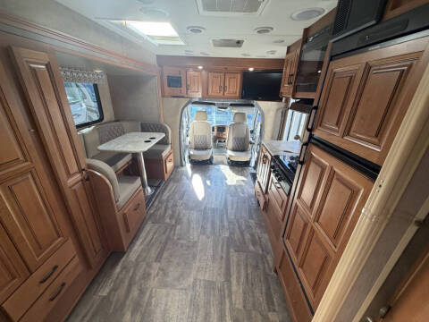 2017 Forest River Sunseeker MBS