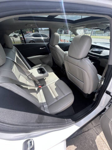 2020 Cadillac XT4 Premium Luxury