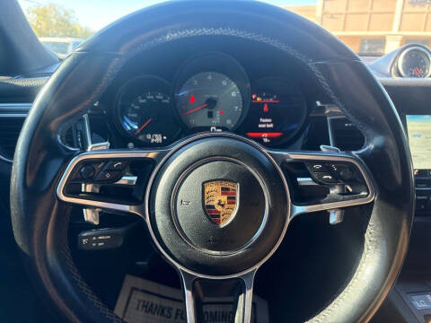 2016 Porsche Macan S