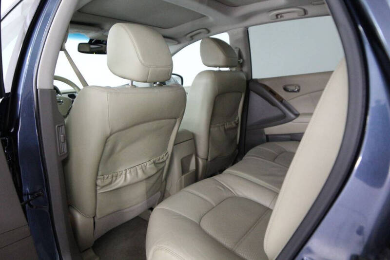 2012 Nissan Murano LE