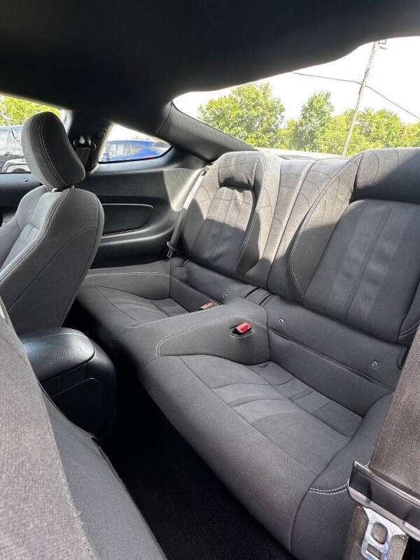 2019 Ford Mustang EcoBoost
