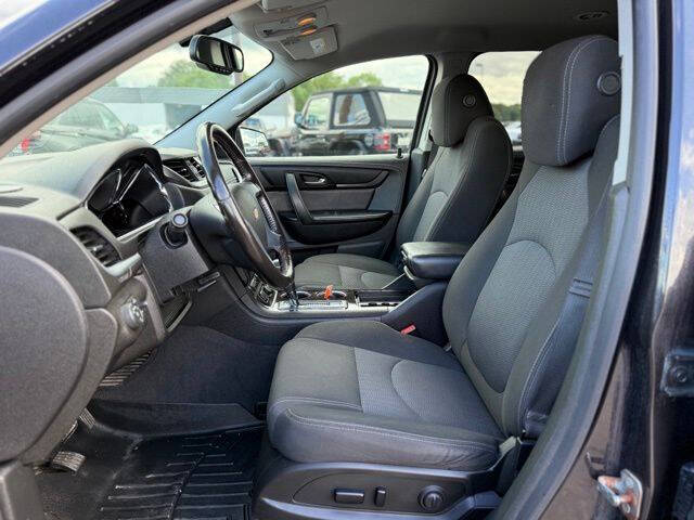 2017 Chevrolet Traverse LT