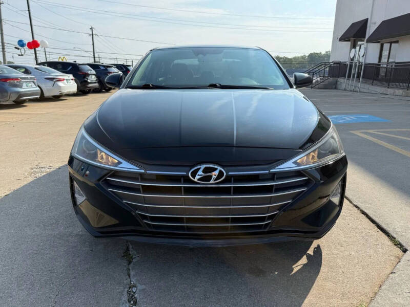 2020 Hyundai Elantra