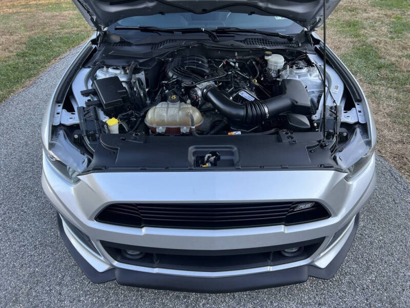 2015 Ford Mustang V6